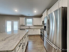 375 Pleasant View Ln SE in Concord, NC - Building Photo - Building Photo
