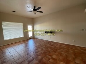3530 Sol Rey Ct in Farmington, NM - Building Photo - Building Photo