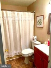 425 E Fairchild Dr in Strasburg, VA - Building Photo - Building Photo