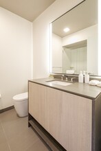 1972 S Indiana Ave in Chicago, IL - Foto de edificio - Building Photo