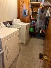 980 County Line Rd in Bensenville, IL - Building Photo - Building Photo