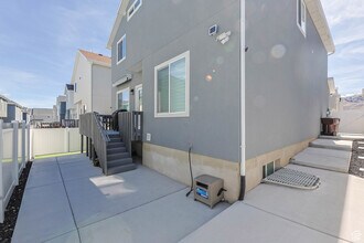 4713 E Lk Cor Dr in Eagle Mountain, UT - Building Photo - Building Photo