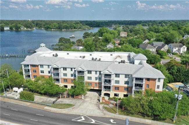 4250 Granby St in Norfolk, VA - Building Photo - Building Photo