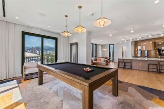 987 Queen St in Honolulu, HI - Building Photo - Building Photo