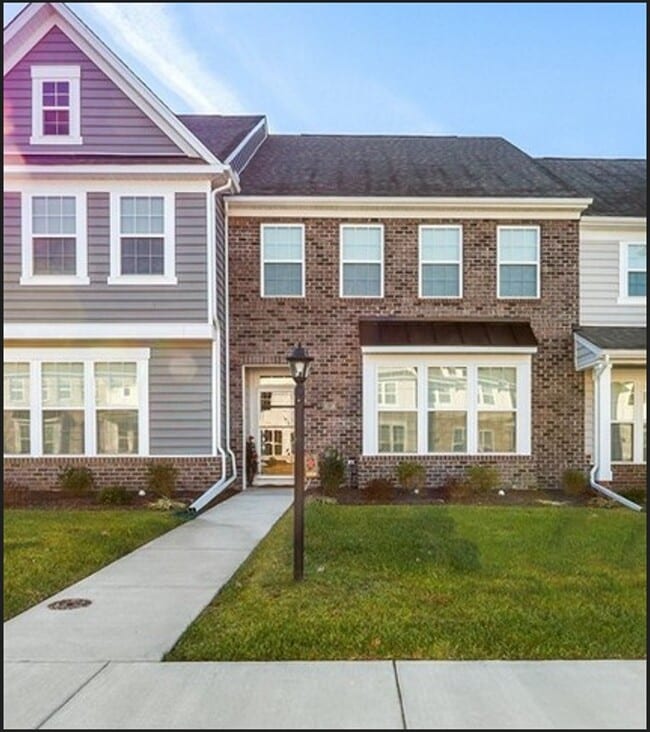 property at 6118 Buntline Ln