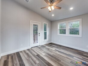 238 Ledgeview Dr in Canyon Lake, TX - Building Photo - Building Photo