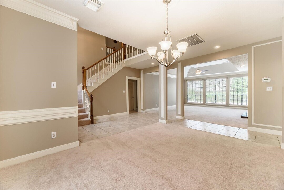 8010 Democracy Ct in Spring, TX - Building Photo