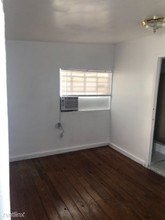 1767 NW 5th St in Miami, FL - Building Photo - Building Photo