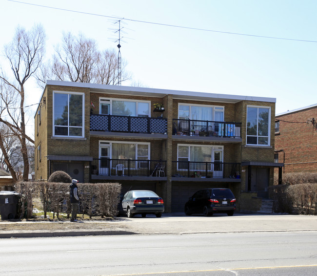 445-447 Wilson Ave in Toronto, ON - Building Photo - Primary Photo