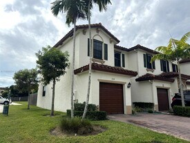 3354 SE 1st Ct in Homestead, FL - Building Photo