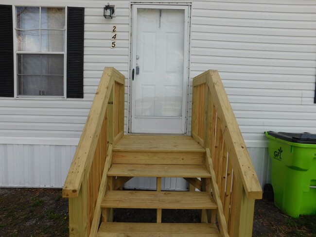 245 Honolulu Rd in Vanceboro, NC - Building Photo - Building Photo