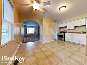 21 Concord Ave in Romeoville, IL - Building Photo - Building Photo