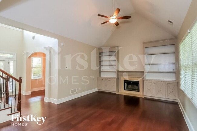605 Homestead Dr in Dallas, GA - Building Photo - Building Photo