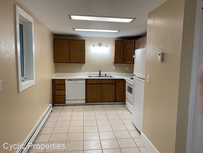 3343 Fugarwe Ct in North Pole, AK - Building Photo - Building Photo