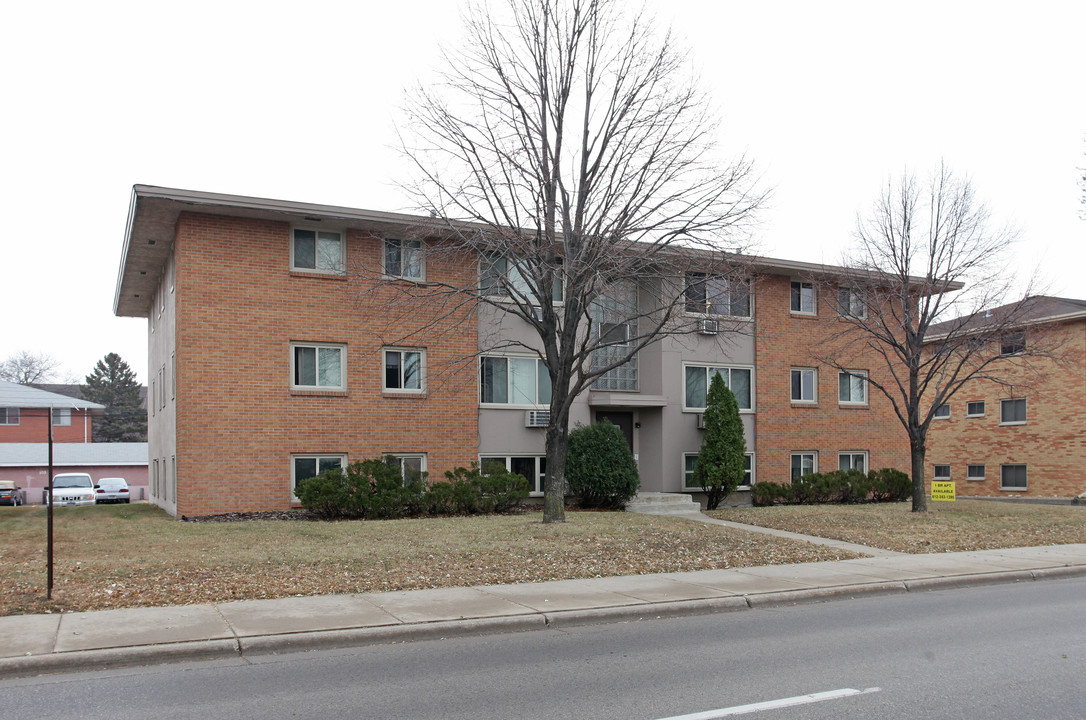 Penn Apartments in Richfield, MN - Foto de edificio