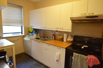 317 Summit Ave, Unit 7 in Boston, MA - Building Photo - Building Photo