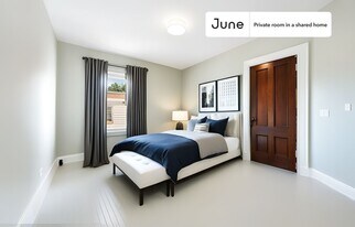 Room in Shared 4 bed/2 bath home in Boston, MA - Building Photo