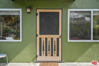 21549 Summit Trail in Topanga, CA - Building Photo - Building Photo
