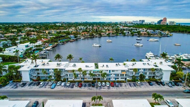 2727 Yacht Club Blvd in Fort Lauderdale, FL - Building Photo - Building Photo