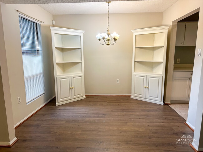 4924 Sardis Rd in Charlotte, NC - Building Photo - Building Photo