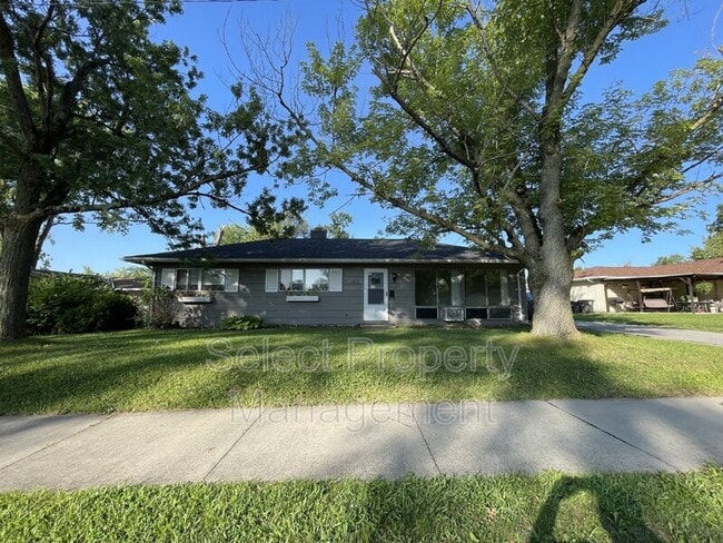property at 6212 Southcrest Rd