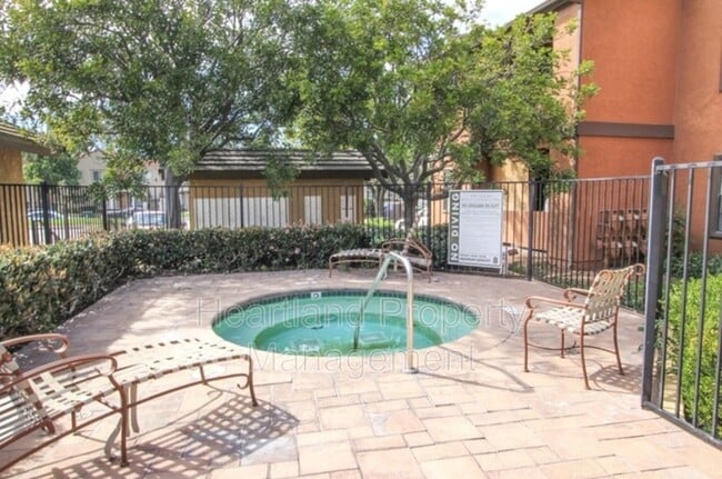 10603 Dabney Dr in San Diego, CA - Building Photo - Building Photo