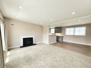 97 Oceanside Dr in Daly City, CA - Building Photo - Building Photo