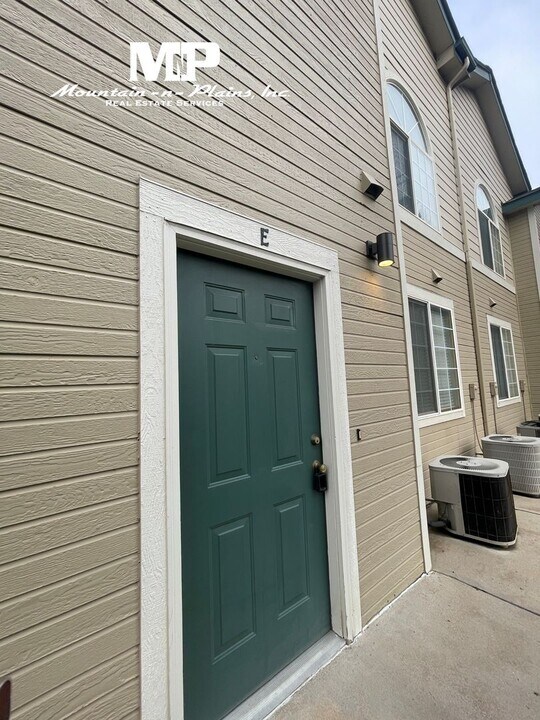 3002 W Elizabeth St in Fort Collins, CO - Building Photo