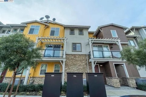 property at 833 Tranquility Cir
