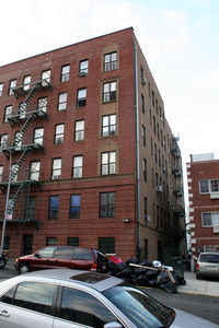 Trinty Ave Cluster ( 590 E 166 ) in Bronx, NY - Foto de edificio - Building Photo