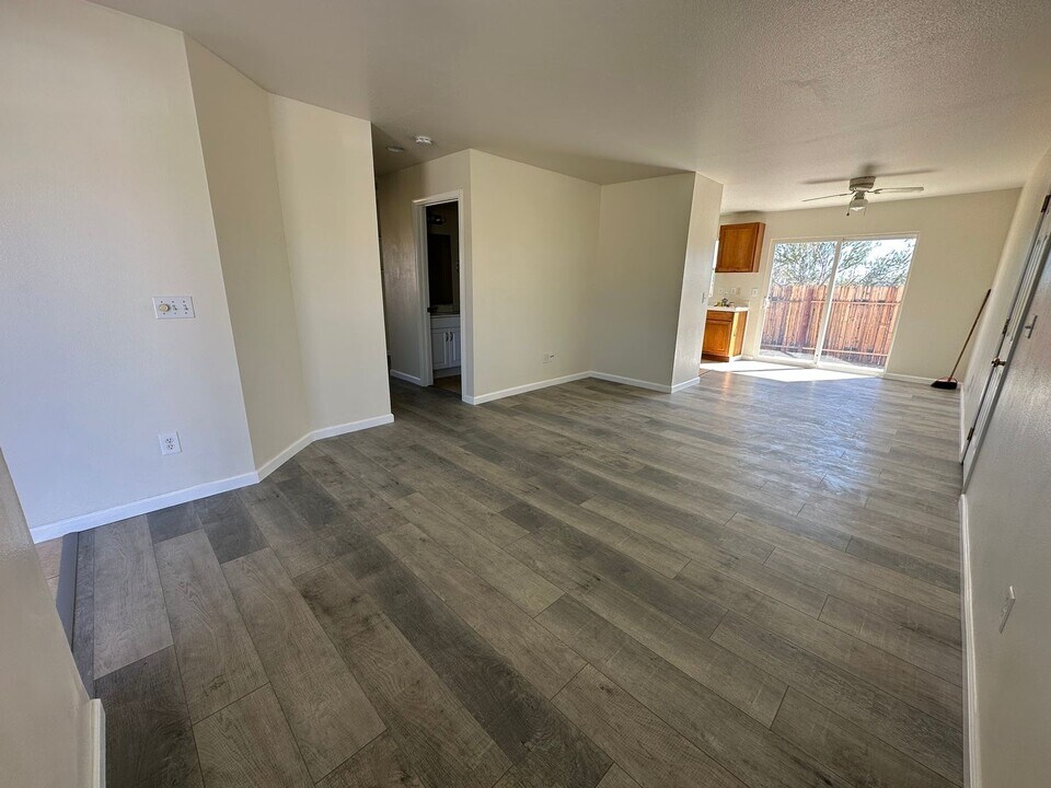 61859 Desert Air Rd in Joshua Tree, CA - Building Photo