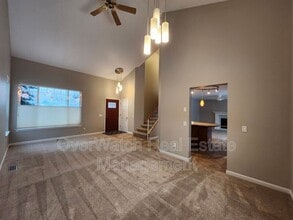 2421 Asterion Cir in Anchorage, AK - Building Photo - Building Photo