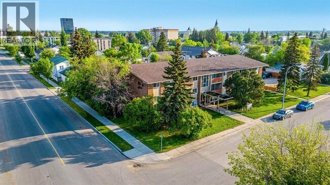 property at 10105-10107 107 Ave