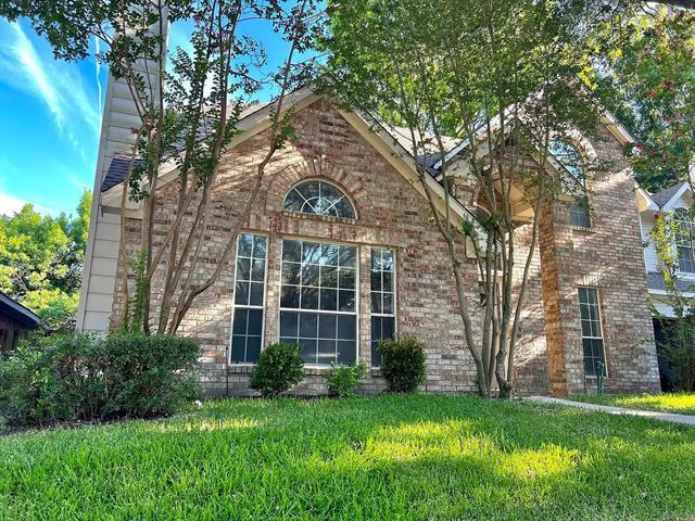property at 5021 Bryn Mawr Dr
