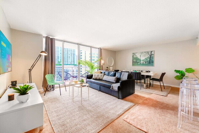 1200 Brickell Bay Dr