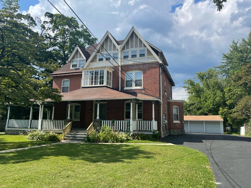 115 Springfield Rd in Aldan, PA - Building Photo