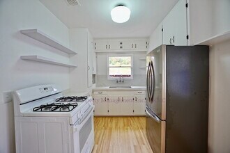 19 Sentinel Ct in San Rafael, CA - Building Photo - Building Photo