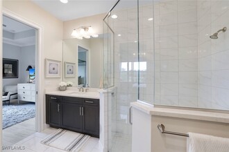 5831 Haiti Dr in Naples, FL - Building Photo - Building Photo