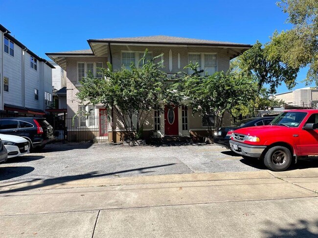 4310 Mt Vernon St in Houston, TX - Building Photo - Building Photo