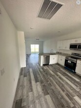 542 Kilimanjaro Dr in Kissimmee, FL - Building Photo - Building Photo