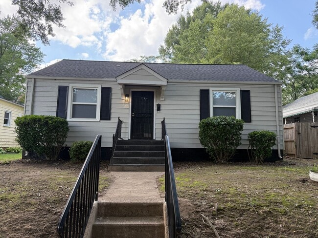 property at 806 N 38th St