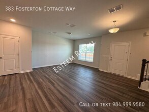 383 Fosterton Cottage Wy in Raleigh, NC - Building Photo - Building Photo