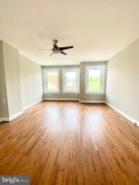 719 Reservoir St photo'