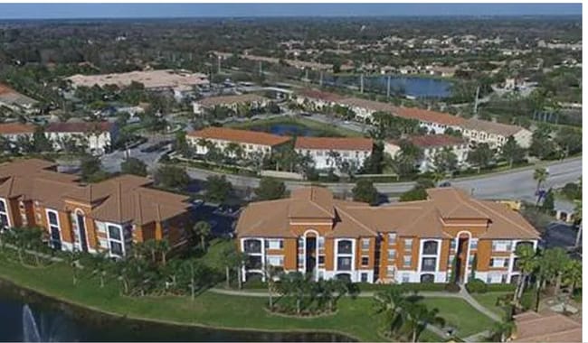 8351 38th Street Cir E, Unit 204 in Sarasota, FL - Building Photo - Building Photo
