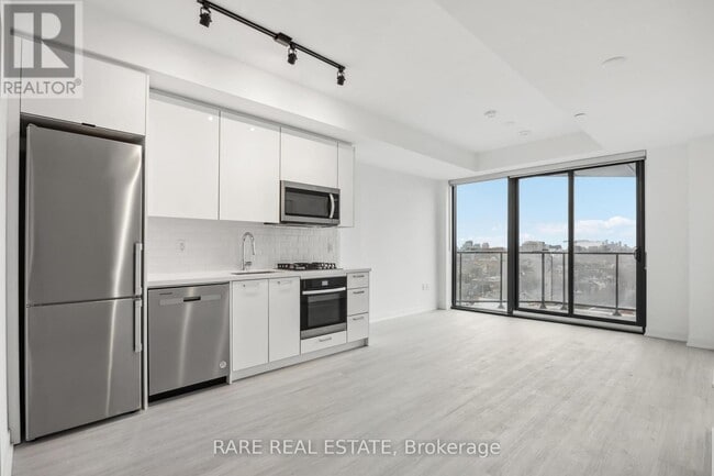 property at 195 McCaul St