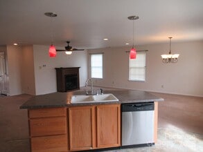 122 Anastasia Ln in Lincolnton, NC - Building Photo - Building Photo