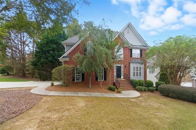 property at 5732 Vinings Pl Dr SE