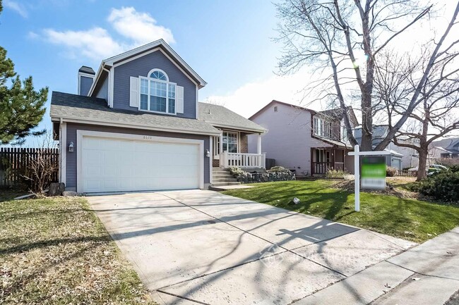 8670 Wildrye Cir in Parker, CO - Foto de edificio - Building Photo