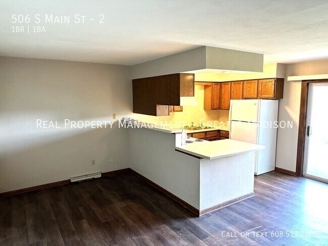 property at 506 S Main St