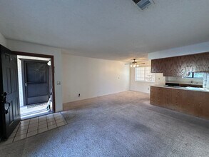 1190 Ramar Rd in Bullhead City, AZ - Building Photo - Building Photo
